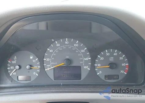 2001 Mercedes-Benz Clk 430 from USA, damaged, VIN WDBLK70G11T084244